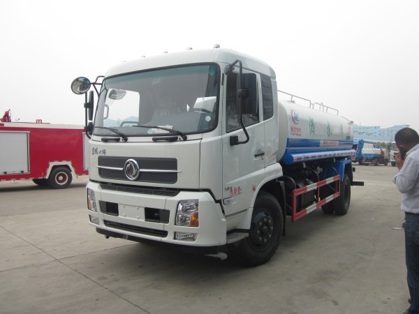武清区8吨洒水车 生产厂家 洒水车