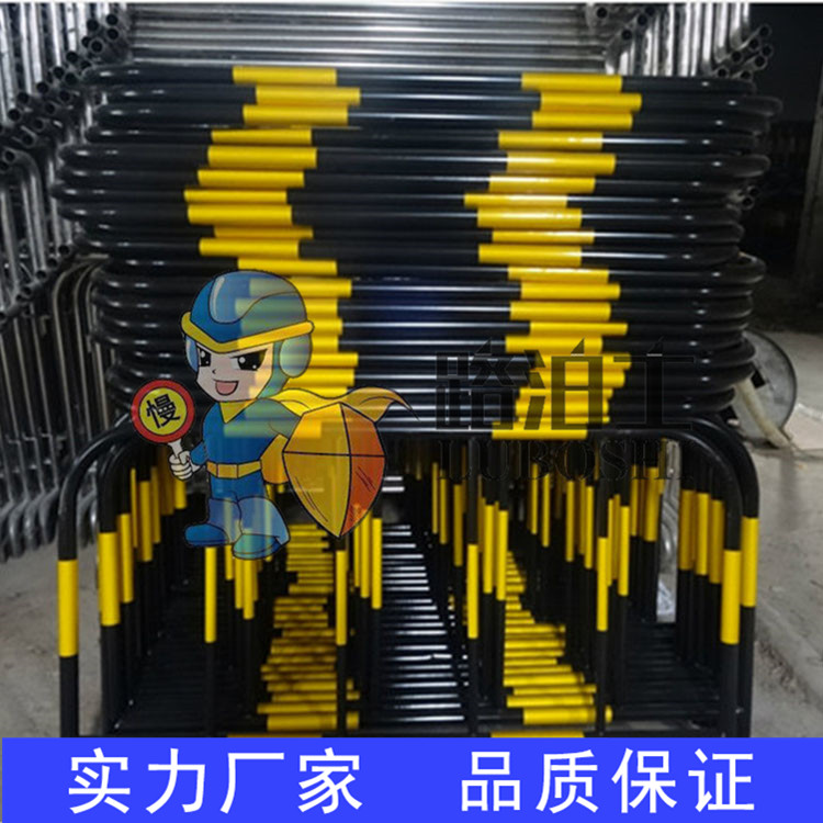 铁马护栏 市政可移动围栏 交通安全铁马 黄黑铁马 道路护栏  铁护栏  市政铁马