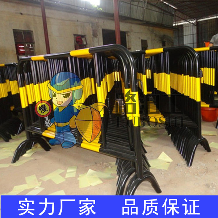 铁马护栏 市政可移动围栏 交通安全铁马 黄黑铁马 道路护栏  铁护栏  市政铁马