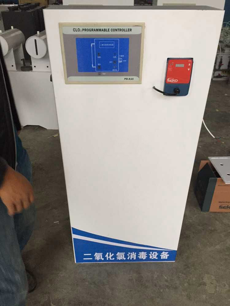湖北地区二氧化氯投加器饮用水消毒设备生产厂家  消毒剂投加器价格  二氧化氯投加设备