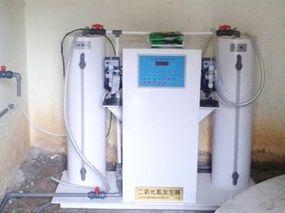 青海地区小型卫生院污水处理设备生产厂家&nbsp;&nbsp;二氧化氯发生器&nbsp;&nbsp;次氯酸钠消毒设备&nbsp;&nbsp;二氧化氯消毒设备