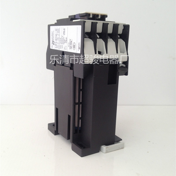 施耐德LP1-D1801直流接触器  接触器价格  接触器批发  接触器报价