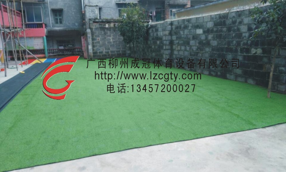 南宁人造草皮最大的厂家,南宁人造草铺设价格  钦州人造草  贵港人造草  北海人造草