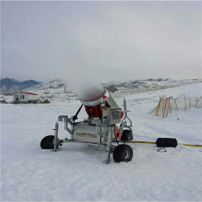 造雪機技術(shù)亮點 我愛發(fā)明人工造雪機