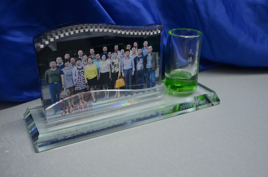 同学合照纪念品，师生聚会纪念品  同学联谊会纪念品  战友聚会纪念品  毕业周年纪念品