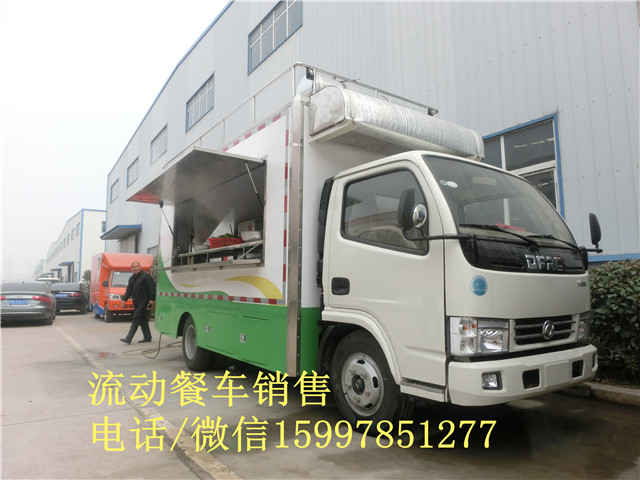 下乡流动宴席车柴油流动餐车