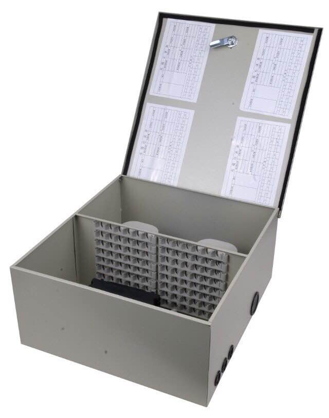 供应湖北通信工程36芯光纤分纤箱 冷轧板材质  36芯光纤入户分纤箱  光缆分纤箱  光纤分线箱