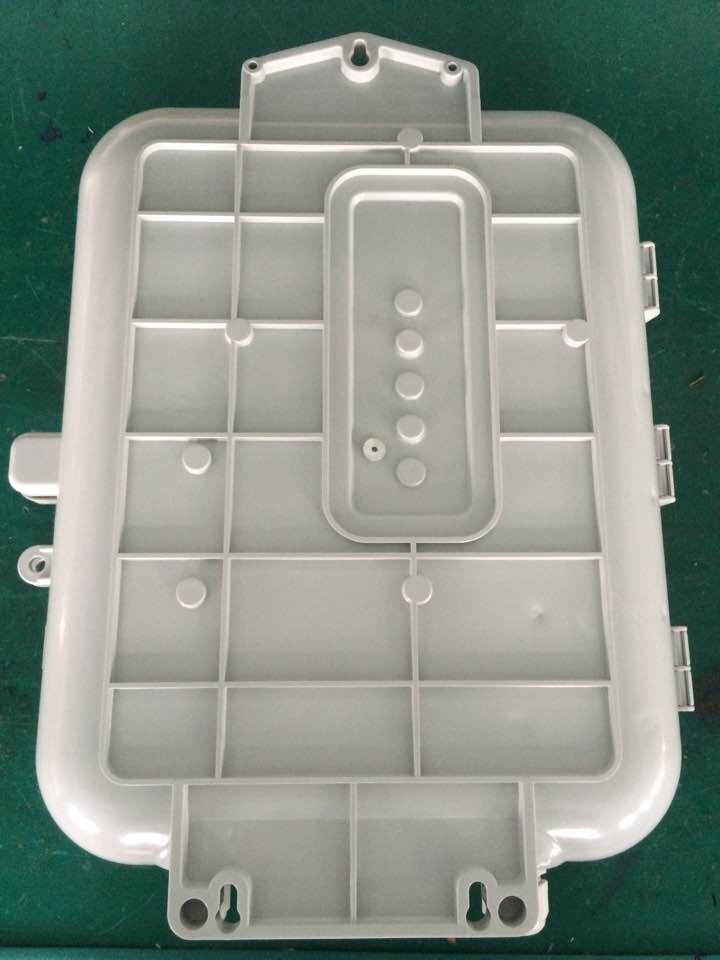 供应成都市光纤入户工程8芯塑料光纤分纤箱 法兰机架式  8芯光纤入户分纤箱  光缆分纤箱