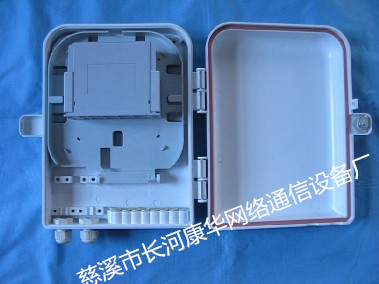 供应宁夏弱电工程8芯塑料光纤分纤箱 法兰机架式塑料光纤分纤箱  光纤入户分纤箱