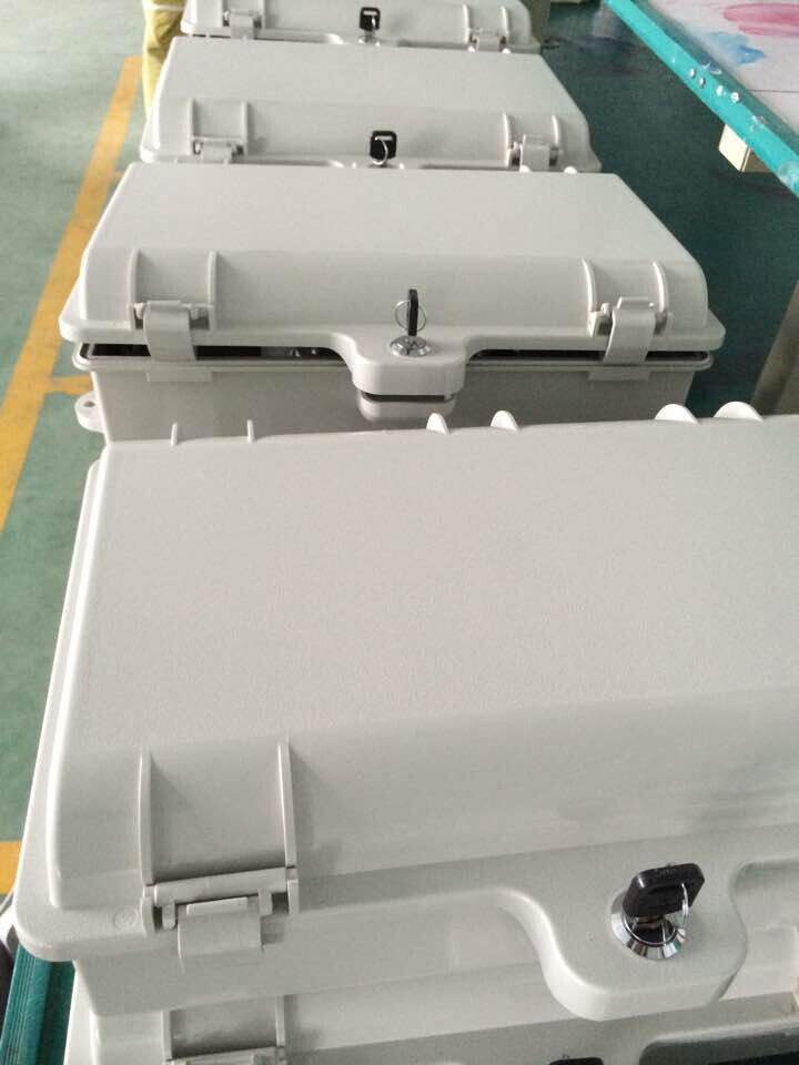 供应宁夏弱电工程12芯塑料光纤分纤箱 塑料光纤分纤箱  光纤入户分纤箱