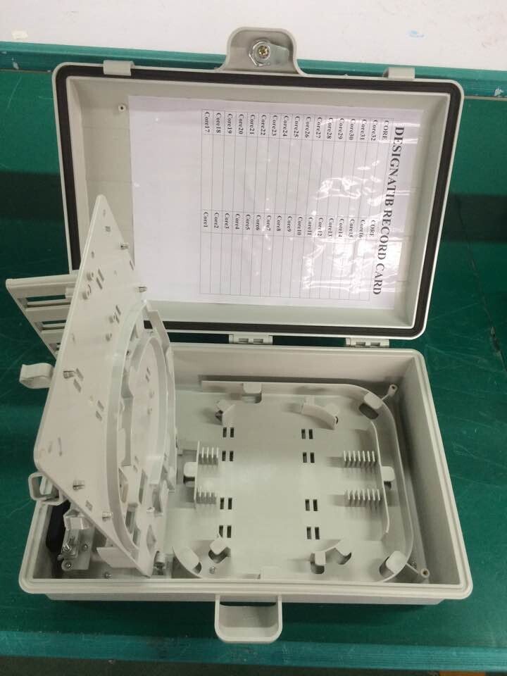 供应内蒙古24芯塑料光纤分纤箱 法兰机架式  24芯光纤入户分纤箱