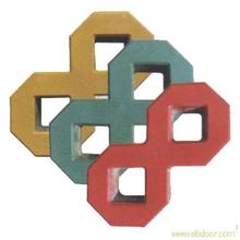 彩磚優(yōu)質(zhì)供應(yīng)商當(dāng)屬裕強(qiáng)水泥制品：甘南植草磚