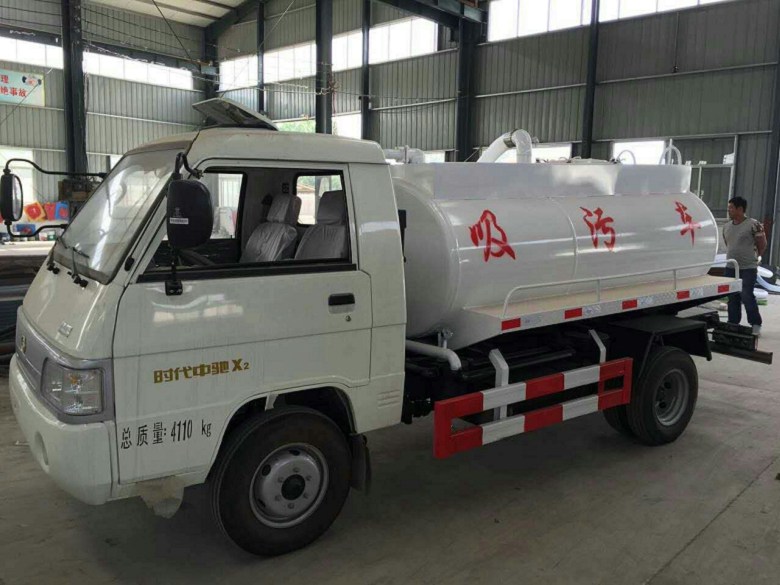 内蒙古呼和浩特小型吸粪车一辆多少钱