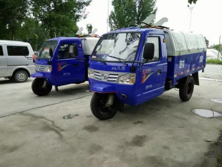 湖北武汉六轮吸粪车一辆多少钱