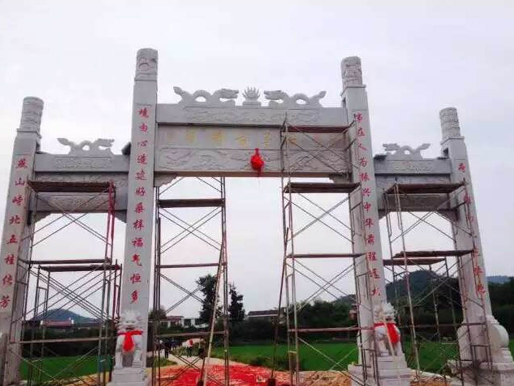 供应石雕石牌坊 花岗岩三门五门牌楼  三门五门石牌楼  花岗岩石牌楼