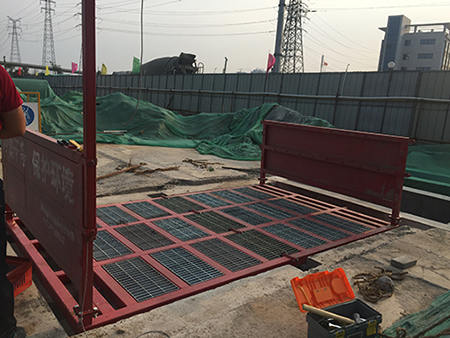 基坑滚轴式洗轮机_全自动洗车台  洗车台厂家  工程车洗车机  工地洗车设备