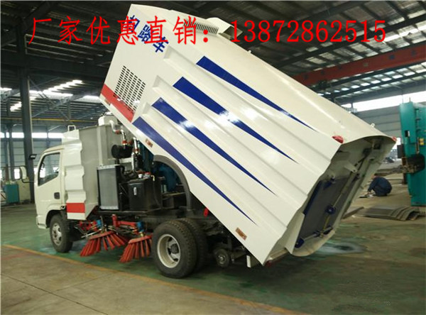 东风6吨扫路车