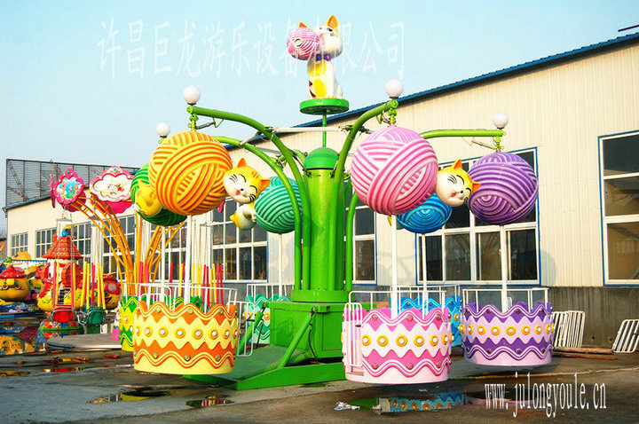 许昌巨龙游乐设备/桑巴气球