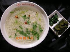 甘肅興隴蘭州牛肉拉面培訓(xùn)專(zhuān)業(yè)提供牛肉面培訓(xùn)——甘肅學(xué)拉面哪里