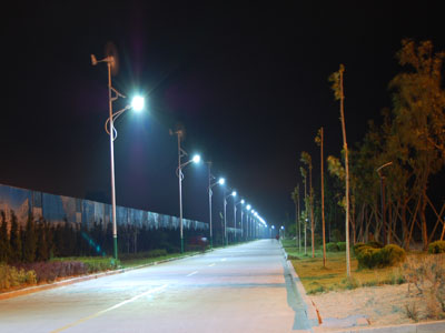 襄阳太阳能路灯厂家/太阳能路灯价格