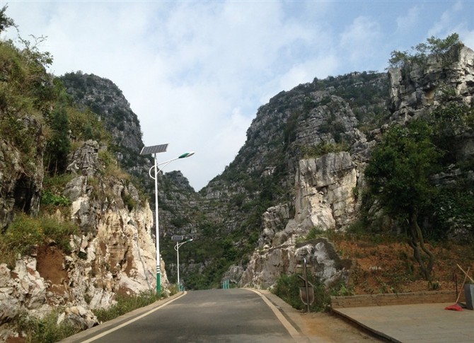 牡丹江太阳能路灯厂家/太阳能路灯价格