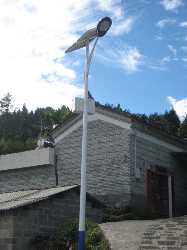 抚顺太阳能路灯厂家/太阳能路灯价格