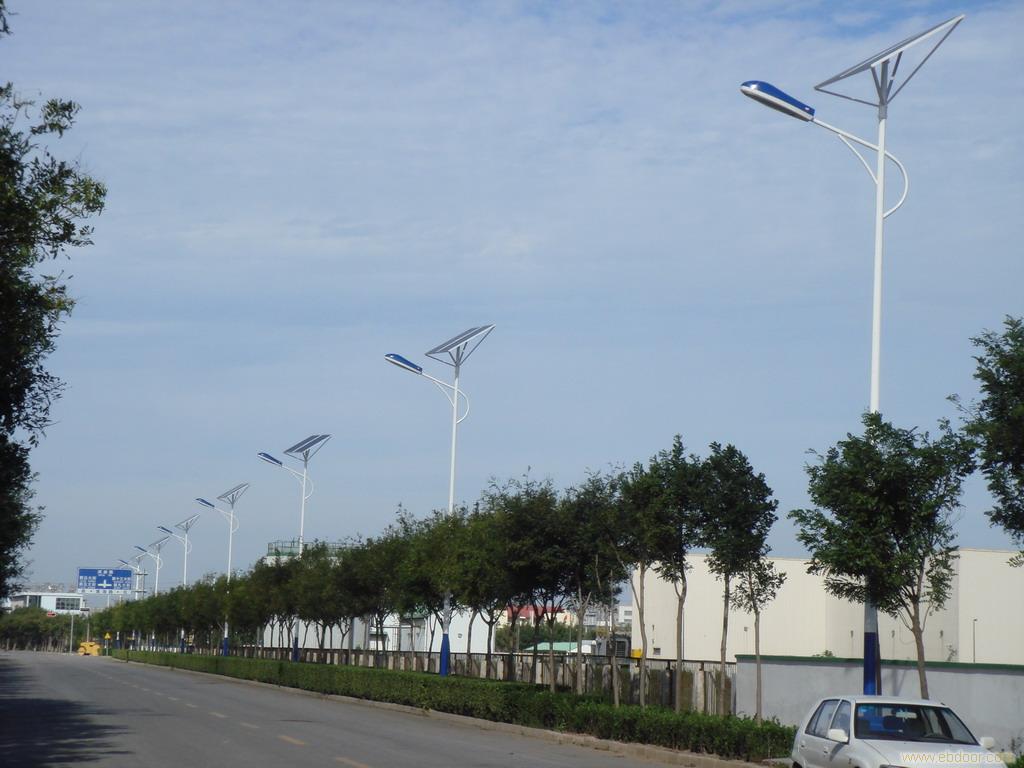 宣城太阳能路灯厂家/太阳能路灯价格