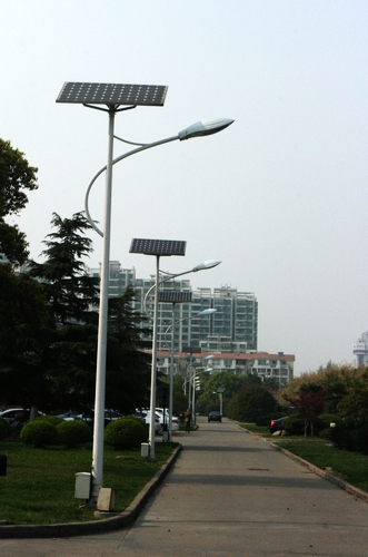 孝感太阳能路灯厂家/太阳能路灯价格