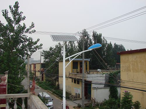 黄冈太阳能路灯厂家/太阳能路灯价格