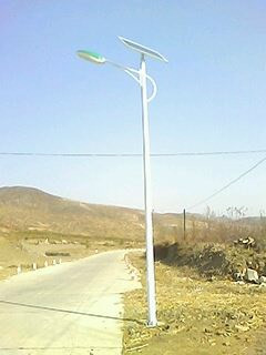 大连太阳能路灯厂家/太阳能路灯价格