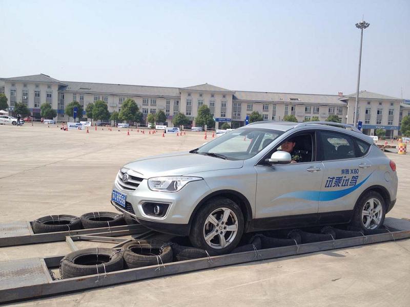 昌平汽车特技培训,每天前三名咨询免费学习漂移