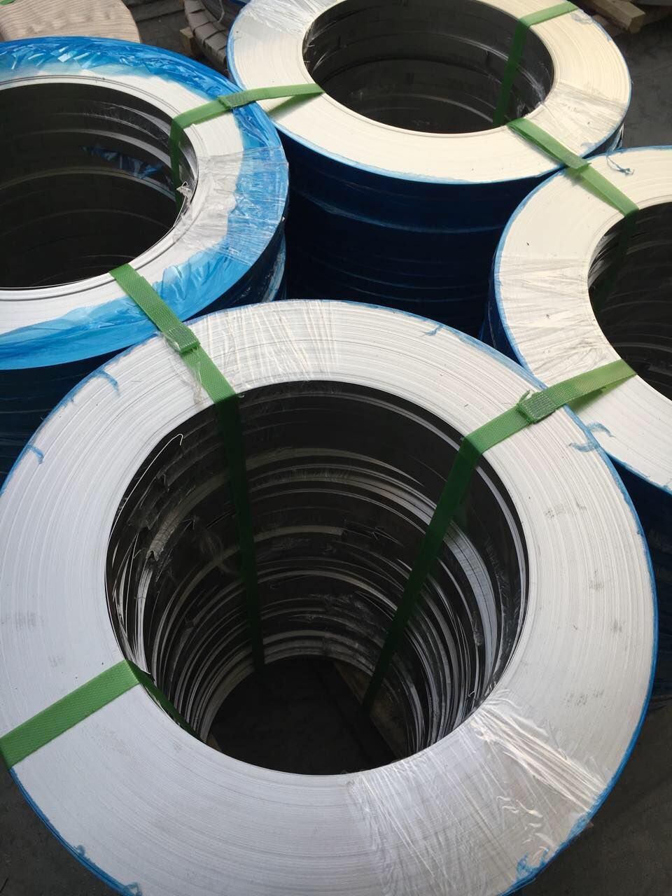 0.06x100宽不锈钢薄带价格  自锁式扎带  不锈钢扎带价格  0.2x4.6扎