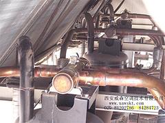 風冷螺桿機組哪里有 陜西風冷螺桿機組更換四通閥專業(yè)供應