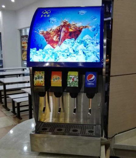 可乐机器电影院可乐饮料机投放  可乐机投放