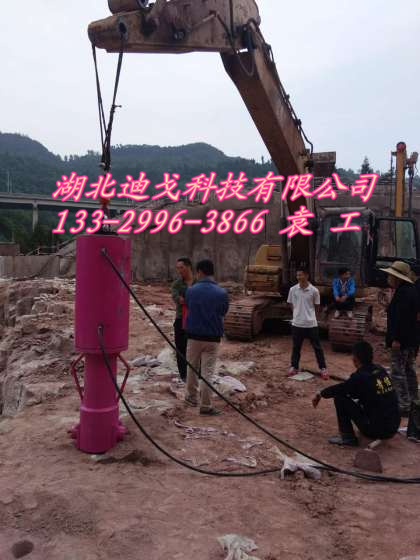 静爆劈力机运城市铁矿开采最新款替代施工机械设备 替代爆破
