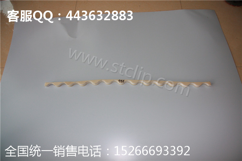 760彩钢瓦屋面风堵  760彩钢瓦堵头  防水泡沫堵头