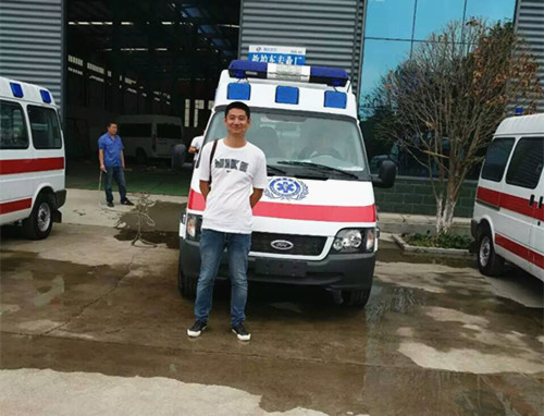 金杯救护车价格,120救护车出车价格,江铃全顺运输型救护车