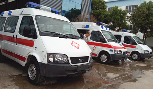 120救护车图片,福田G7救护车