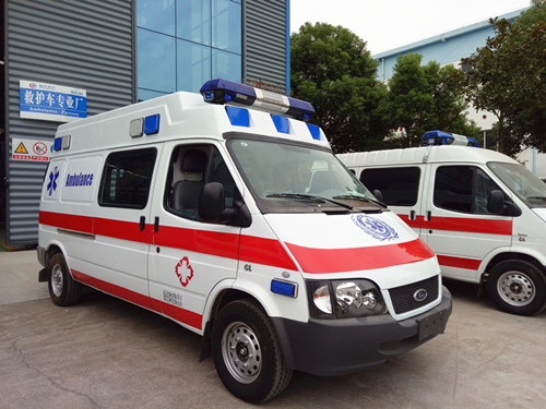 120救护车图片,福田G7救护车