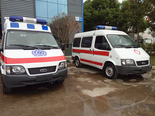 120救护车图片,福田G7救护车