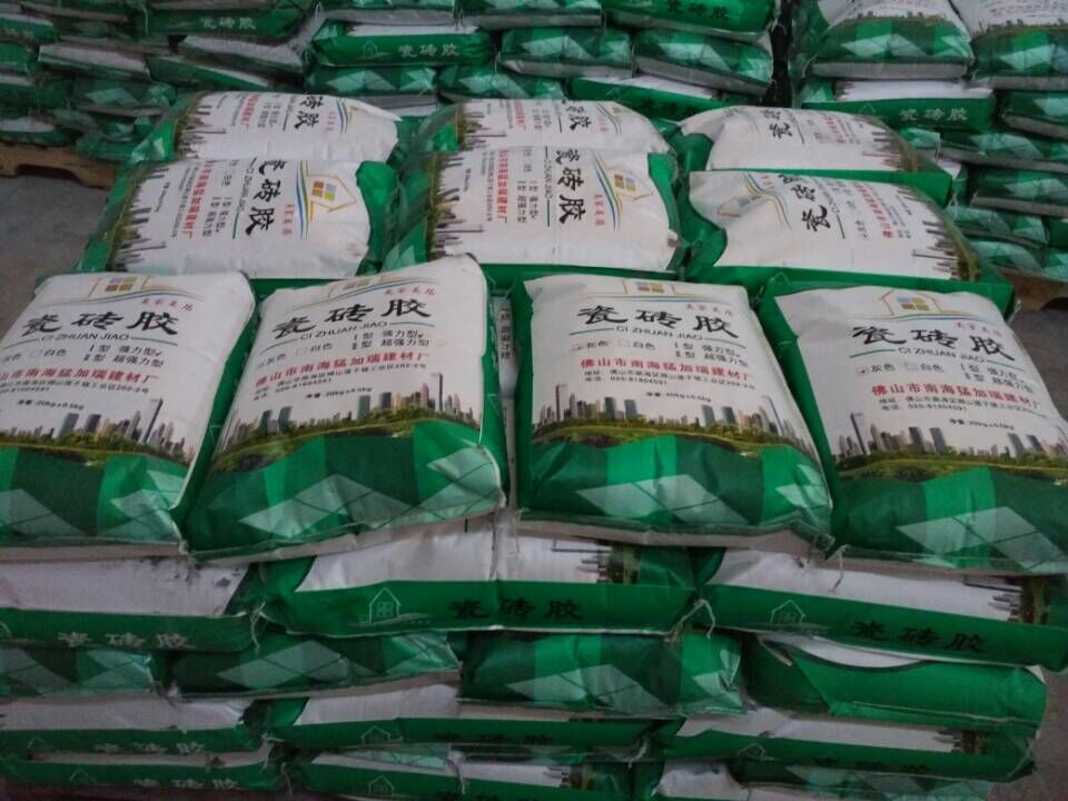防脱落瓷砖胶 墙面砖抗坠粘合剂 厂家报价  墙面砖粘合剂  地砖粘结剂
