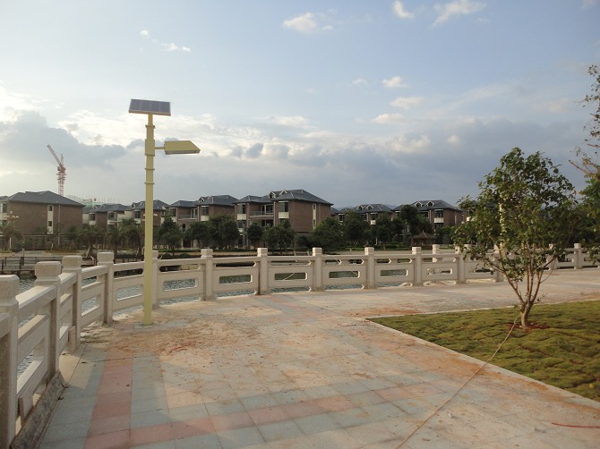 厂家供应一体化太阳能路灯30W led中国结灯 路灯杆景观灯