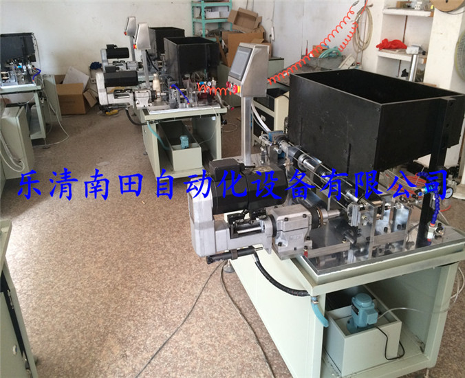 全自动钻孔机非标厂家订做浙江  销轴自动钻孔机  双头全自动钻孔机  多轴自动钻孔机