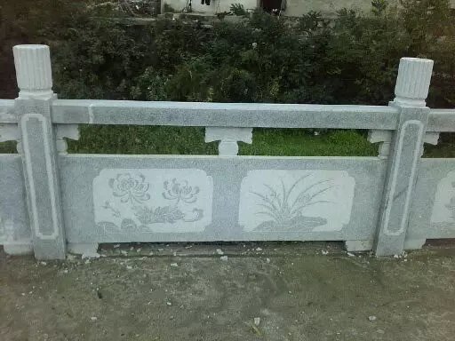 寺庙公园桥石材护栏定做 星子县石材栏杆厂  桥石材护栏定做厂家  花岗岩石材栏杆  芝麻白石材栏杆
