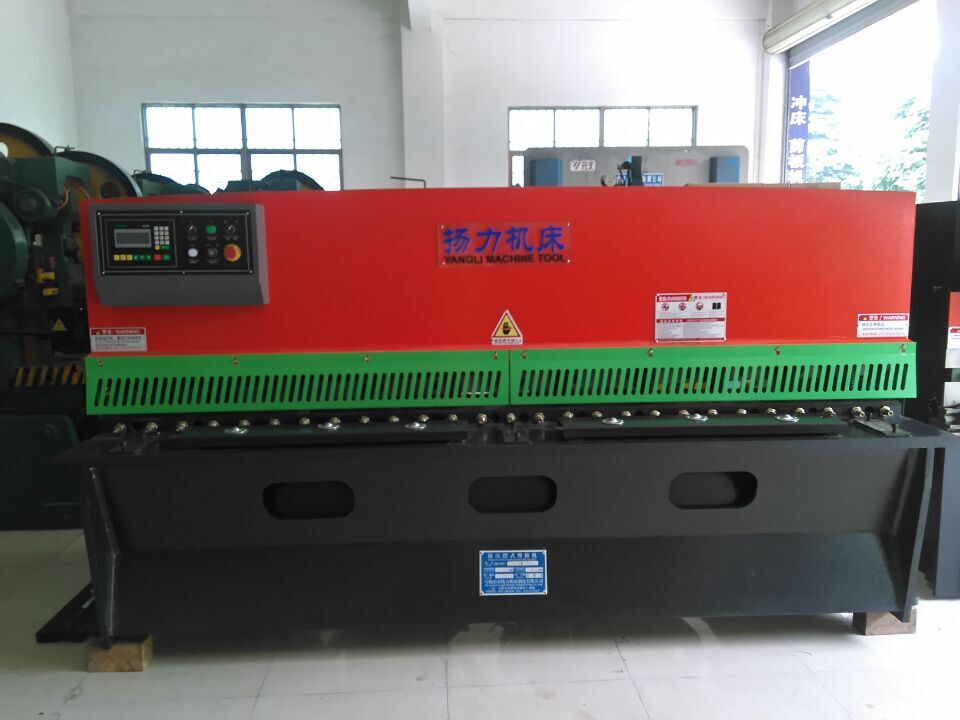 液压摆式剪板机QC12Y-8X2500  8X2500剪板机