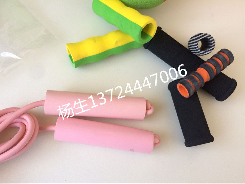 供应橡塑跳绳橡胶跳绳  儿童橡塑跳绳  彩色跳绳  体育跳绳