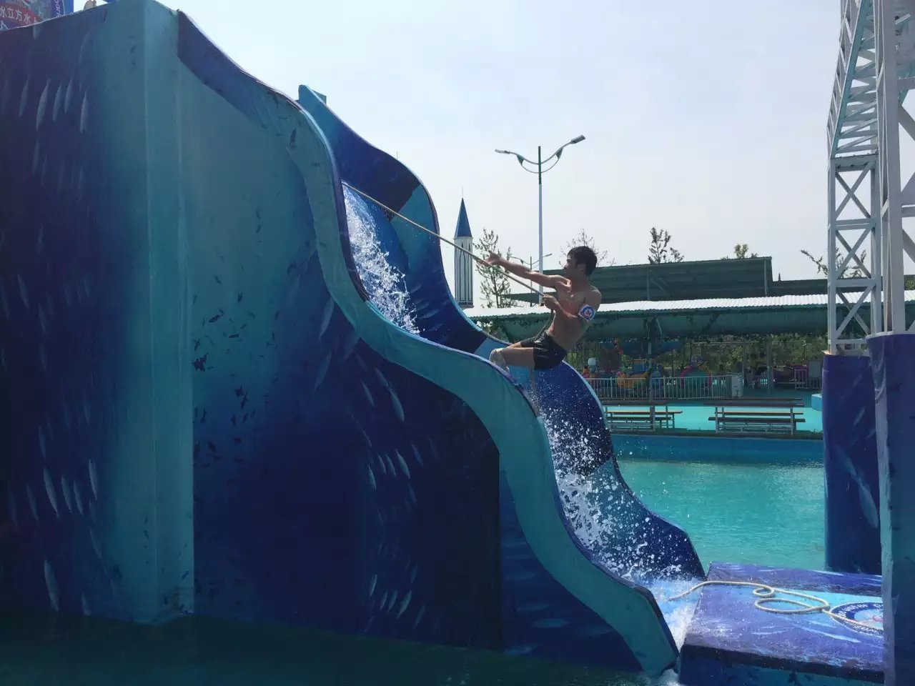 机械水上闯关赛道专业制作厂商三邦户外  水上冲关赛道  智勇大闯关赛道
