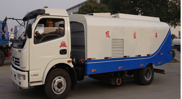 泸州吸尘车价格