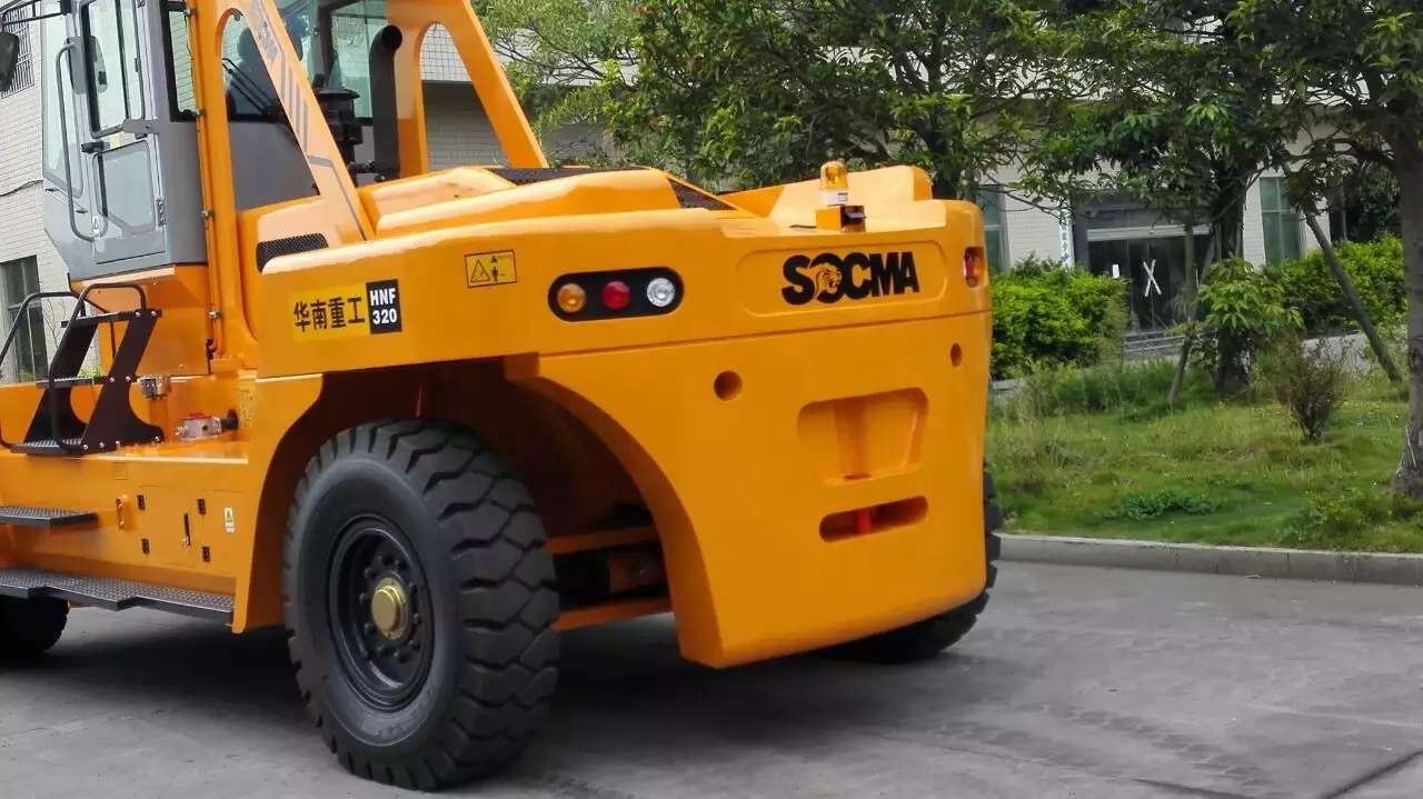 华南重工叉车生产厂家直销32吨集装箱叉车  32吨叉车  华南32吨叉车  集装箱32吨叉车