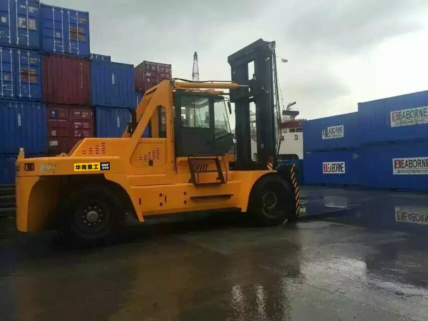 25吨钢铁叉车 25吨钢材叉车 25吨钢卷叉车 厂家